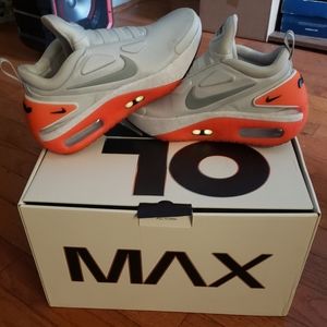 Nike Auto Max Adapt